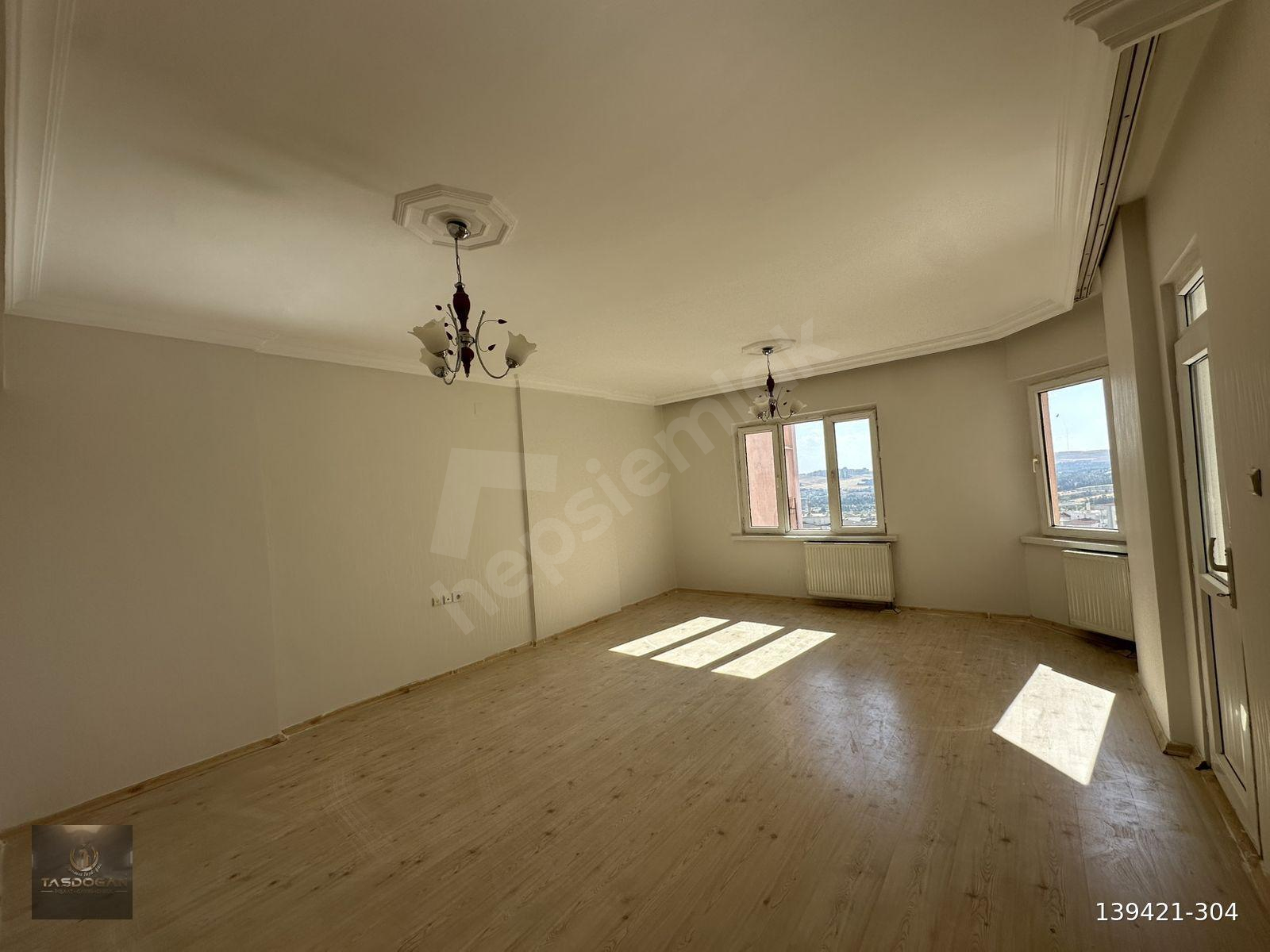 TAŞDOĞAN’dan GÜNEYKENT MAHALLESİNDE KİRALIK 3+1 DAİRE