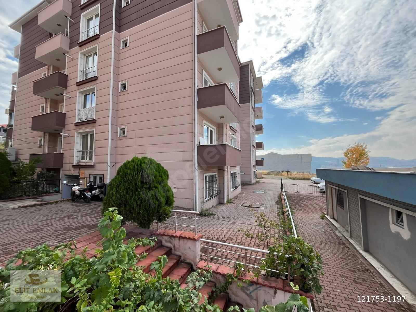 ELİT EMLAK'TAN YENİ BOYALI ORAL KENTTE GENİŞ 1+1 KİRALIK DAİRE