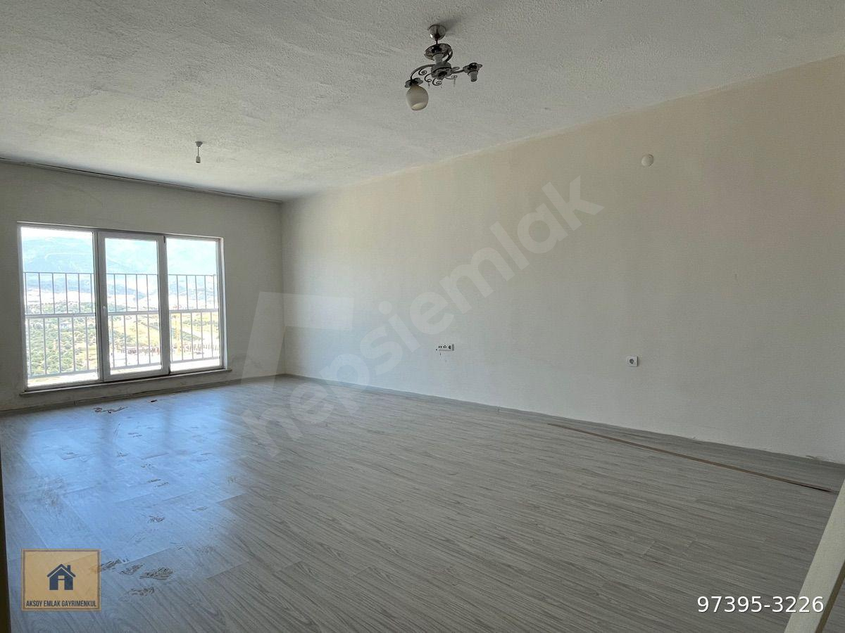 ADLİYE ARKASI KAYMAKAMLIK YAKINI KİRALIK 3+1 140M2 13.KAT KULLANIŞLI FERAH ARAKAT DAİRE