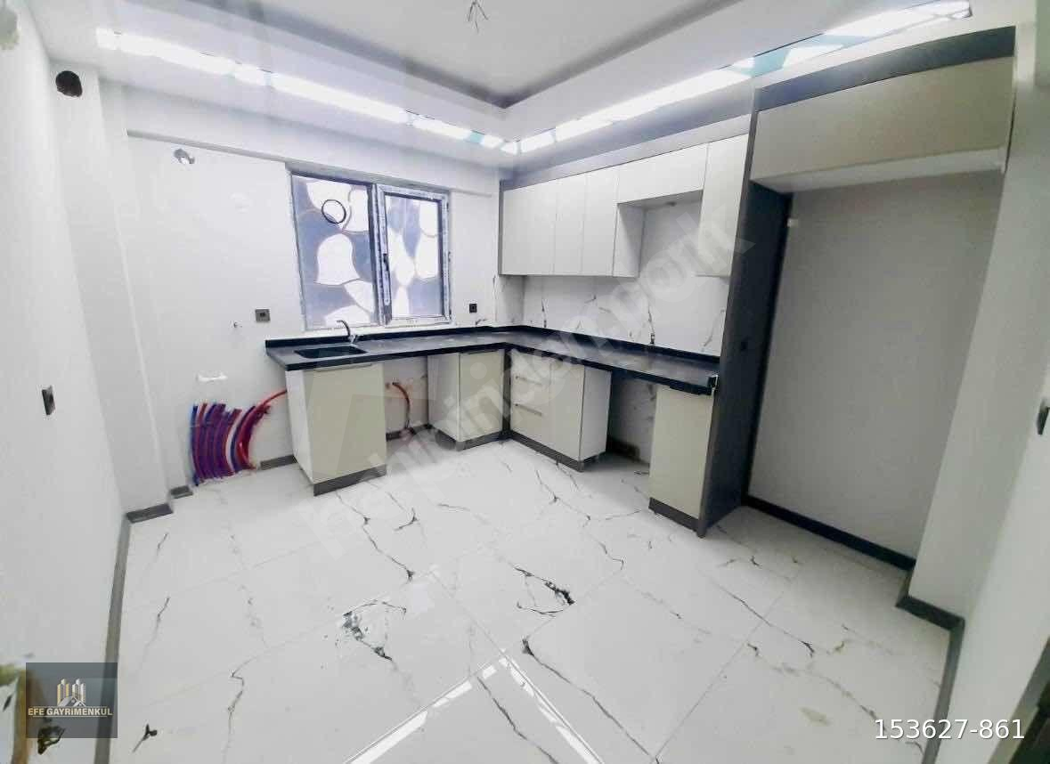 EFE GAYRİMENKUL'DEN GİRİŞ KAT İSKANLI CADDE DİBİ 2+1 DAİRE