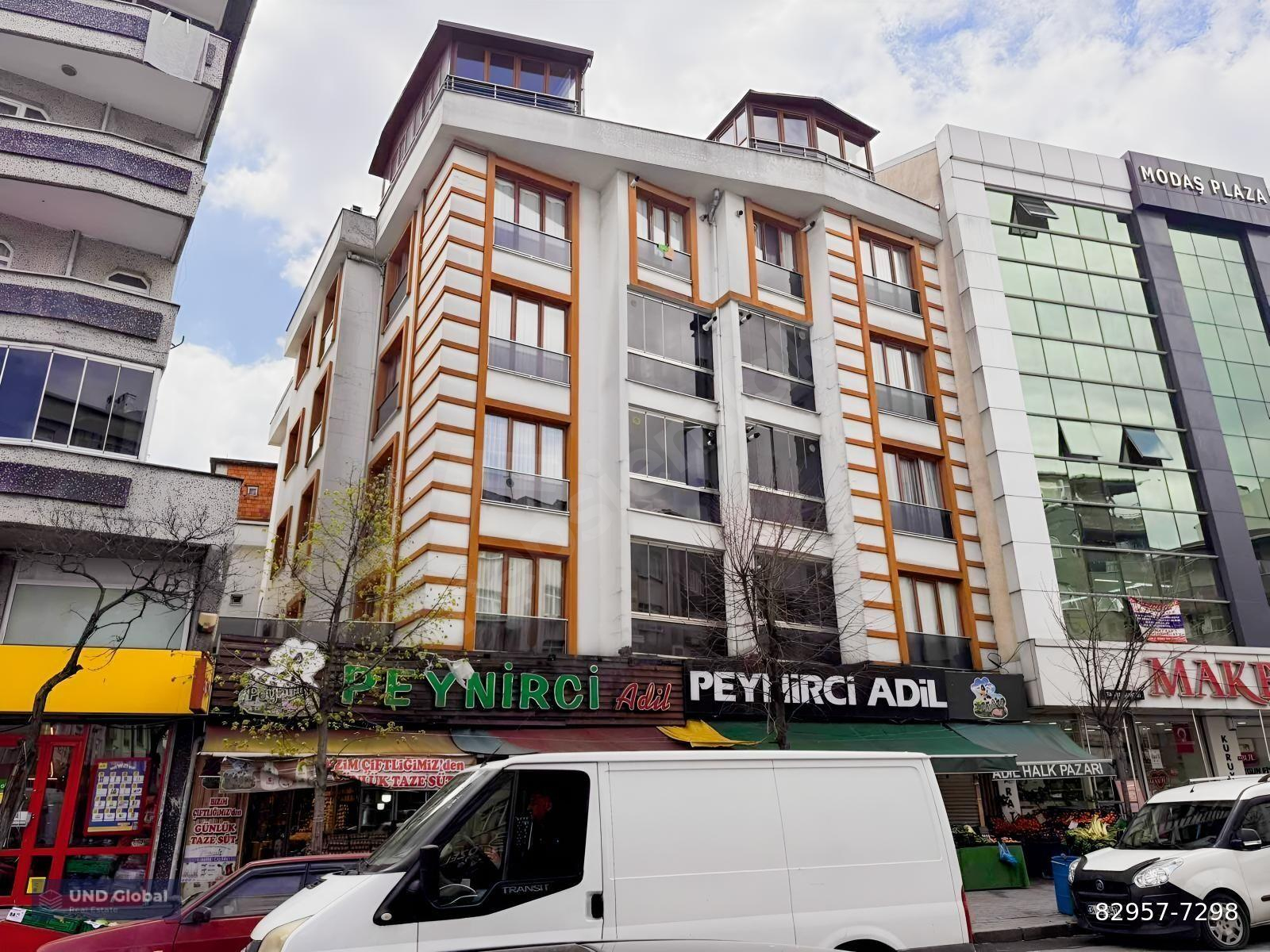 Bağcılar Çınar Satılık 2+1 Daire Yeni Teraslı