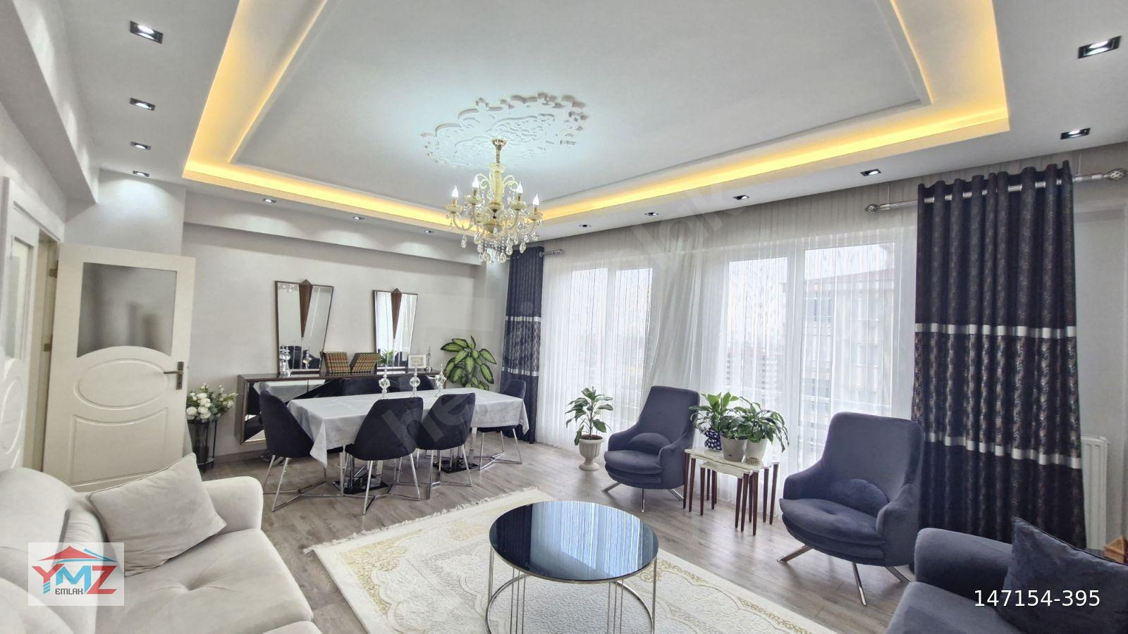 YMZ'DEN AKKENT'TE ATAŞEHİR SİTESİNDE HAVUZLU SATILIK 4+1 DAİRE