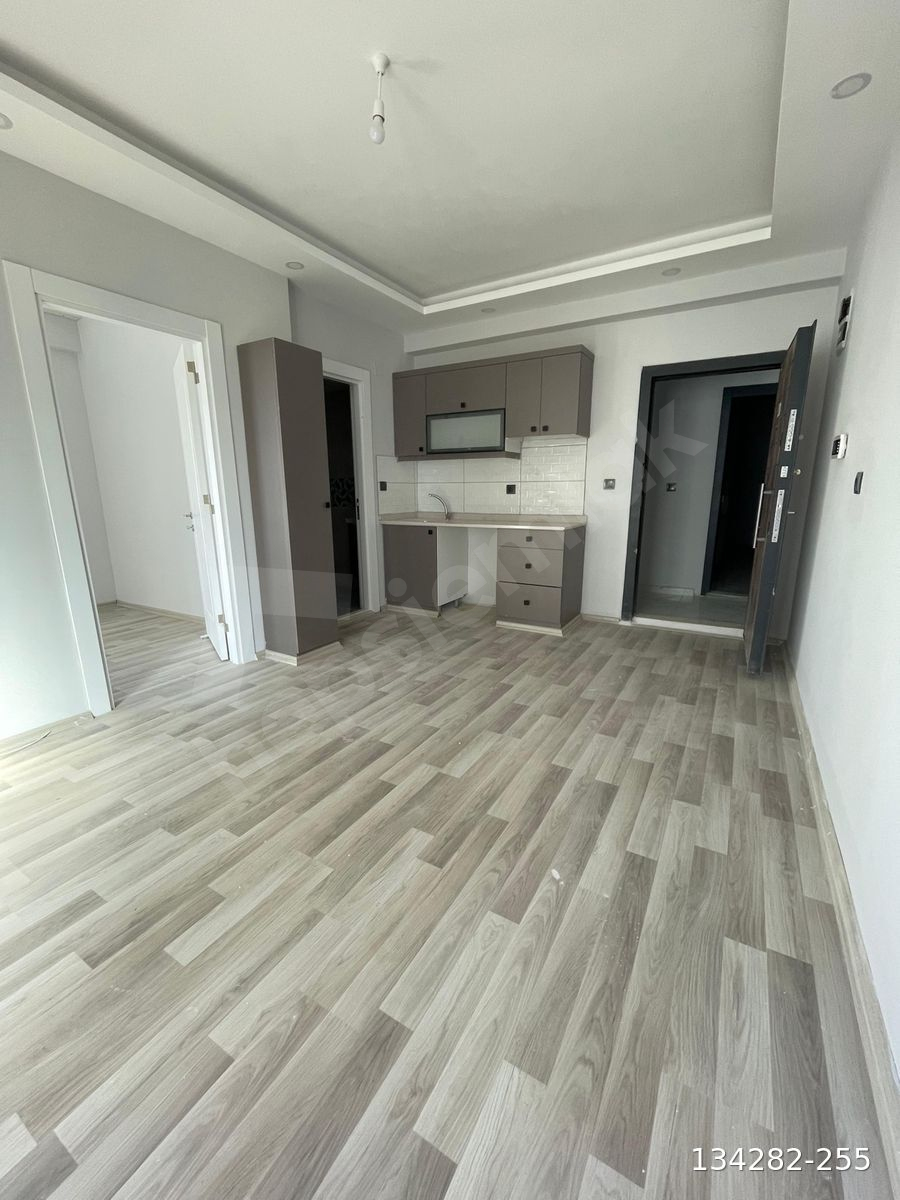 GÜLTEPE'de PALALI'dan 1+1 daire