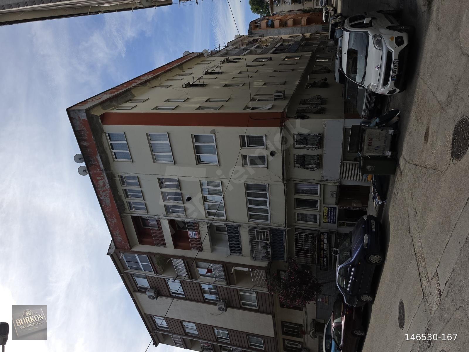 BURSA OSMANGAZİ ŞEHABETTİN PAŞA DA KÖŞE DAİRE