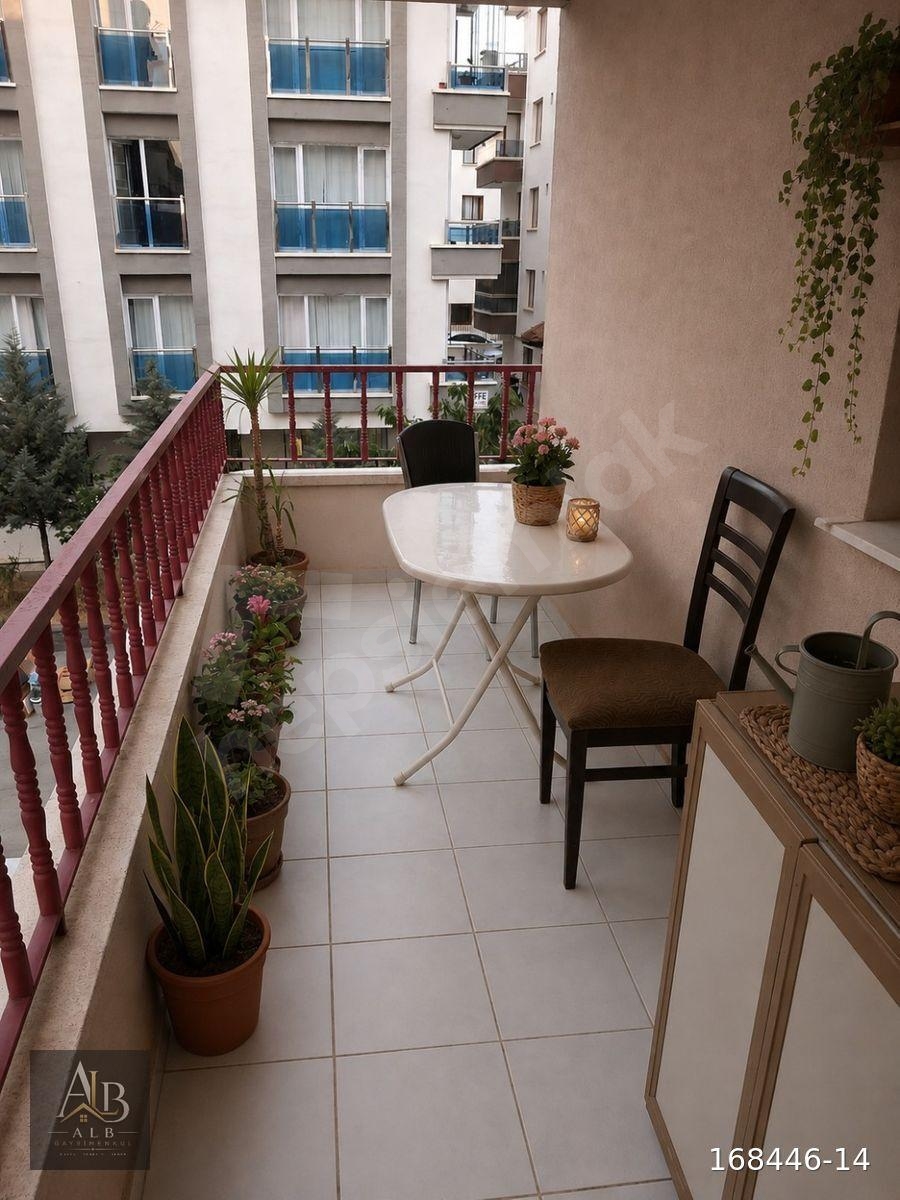 HÜSEYİN GAZİ GÖBEKTE 3+1 SATILIK DAİRE