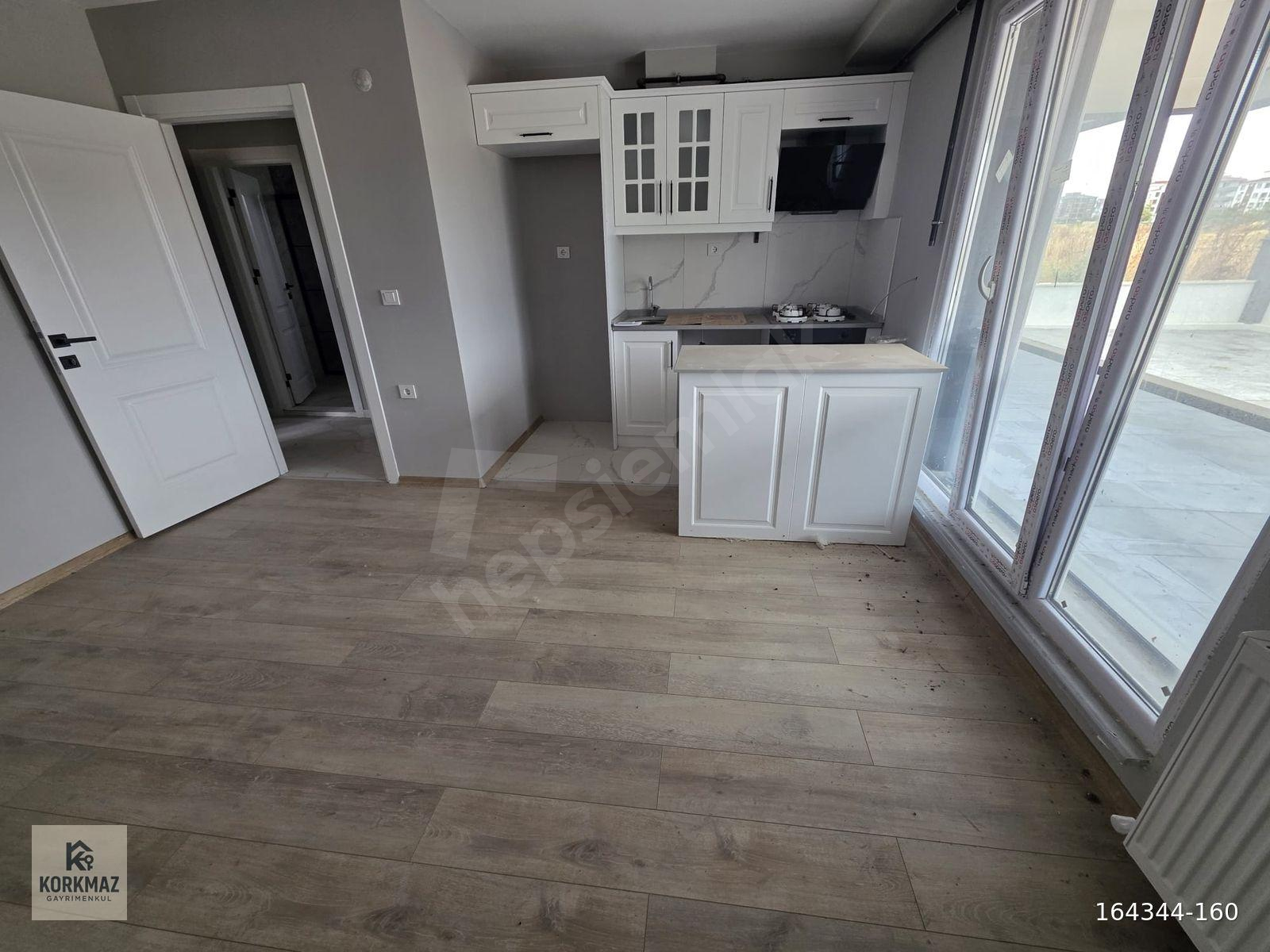 ÇOBANÇEŞME MAHALLESİNDE 2+1 AÇIK MUTFAK OTOPARKLI FIRSAT DAİRE