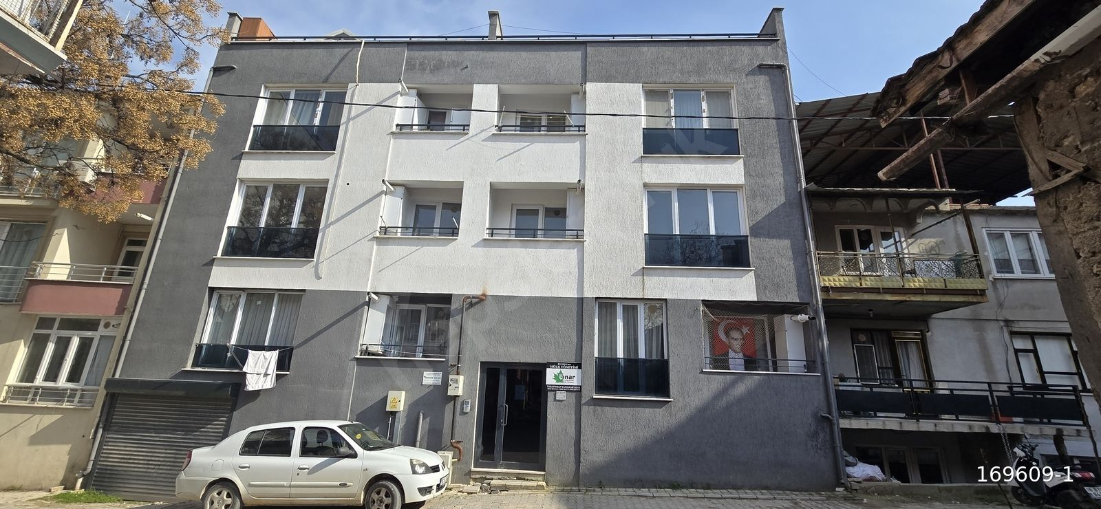 NİLÜFER GÖRÜKLEDE EŞYALI 1+1 KİRALIK GENİŞ DAİRE