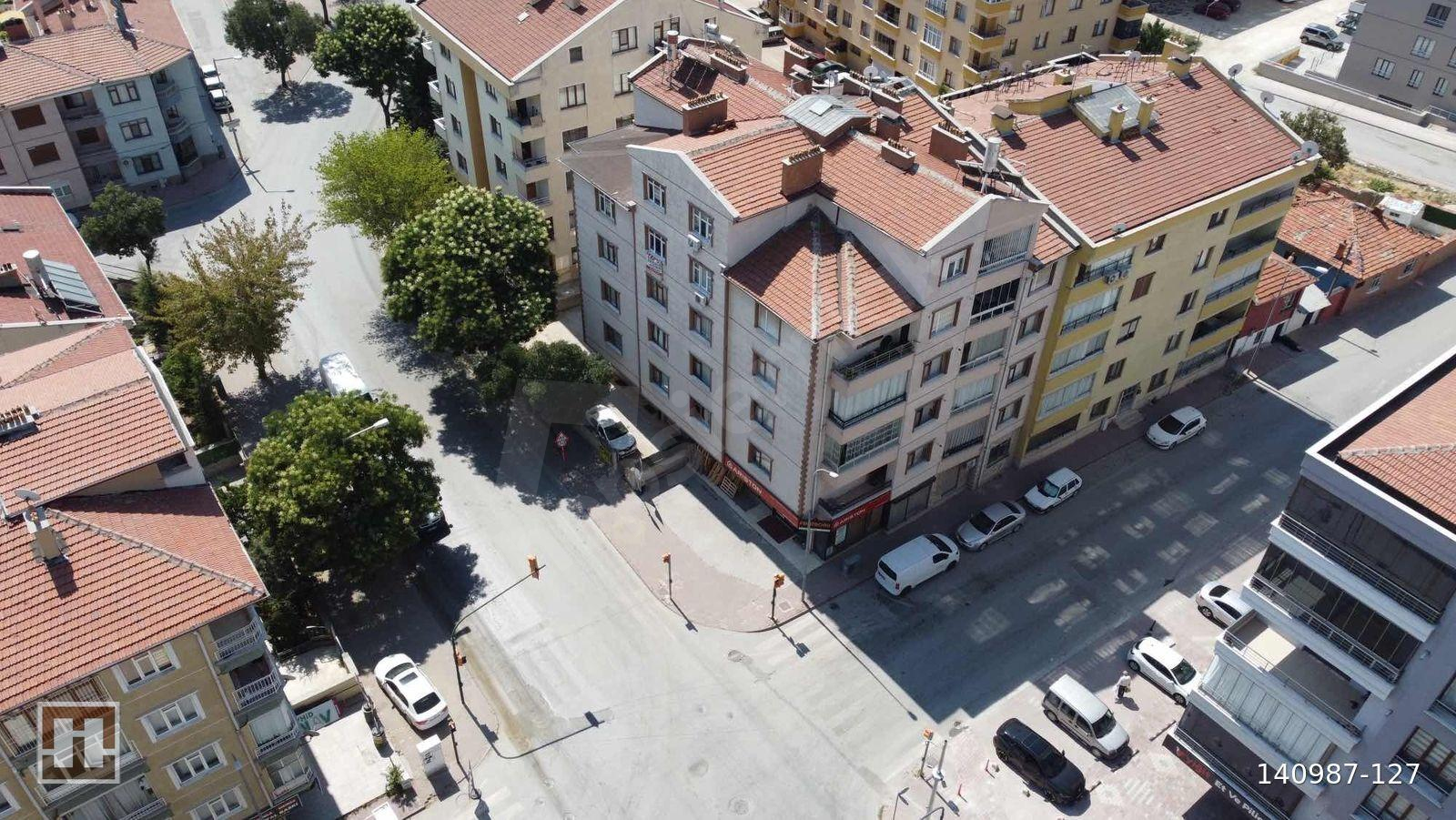 Miray Emlak'tan ENNTEPE yakını Satılık 7+1 Dublex Daire