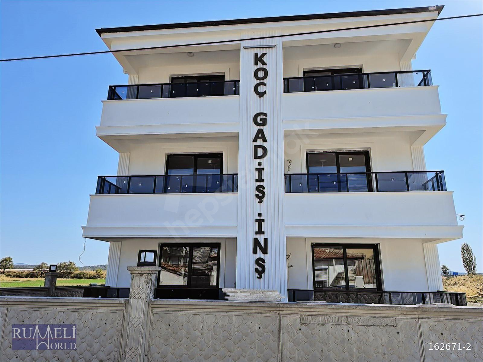 RUMELİ WORLD'den Gömeç Yaya Mahallesinde Kiralık 1+1 Daire