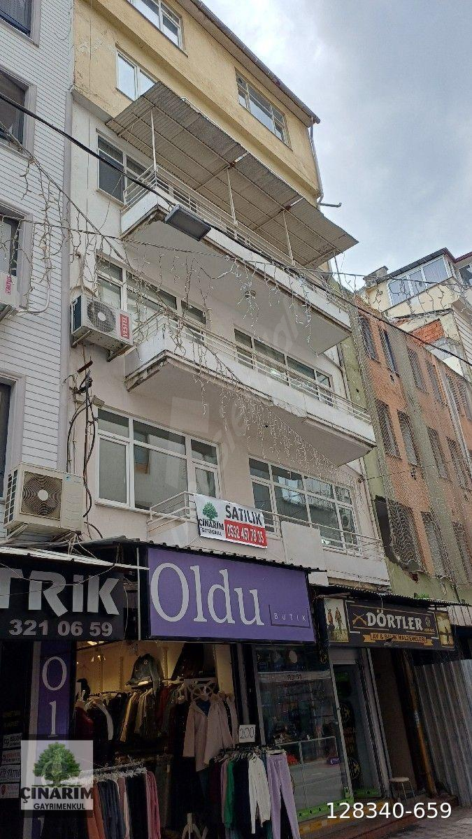 ÇINARIMDAN İZMİT MERKEZ AKÇACAMİİ CAD. 95 M2 2+1 SATILIK DAİRE