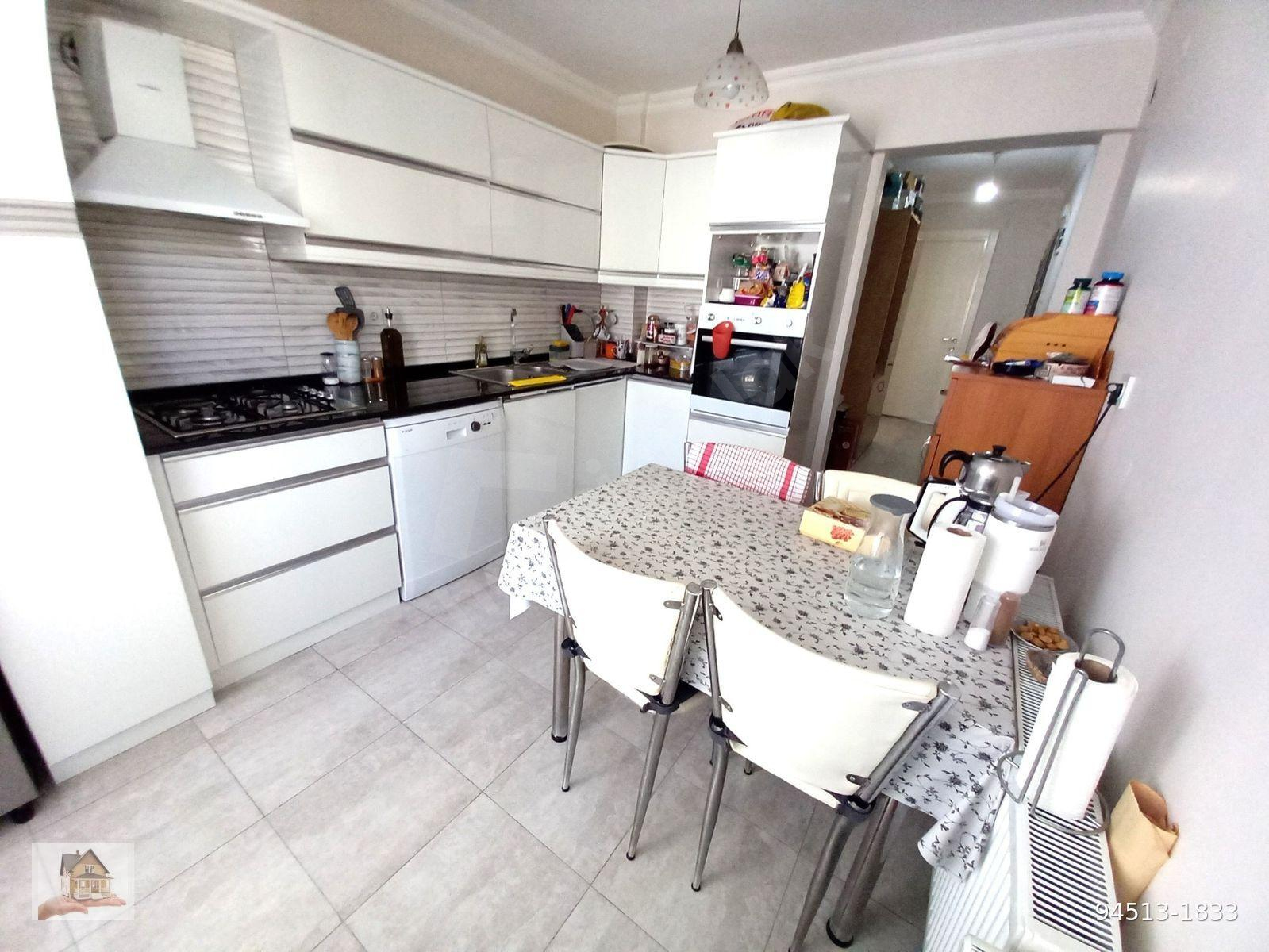 Balçova Agora Karşısı,Jeotermalli Bakımlı 3+1 Satılık Daire