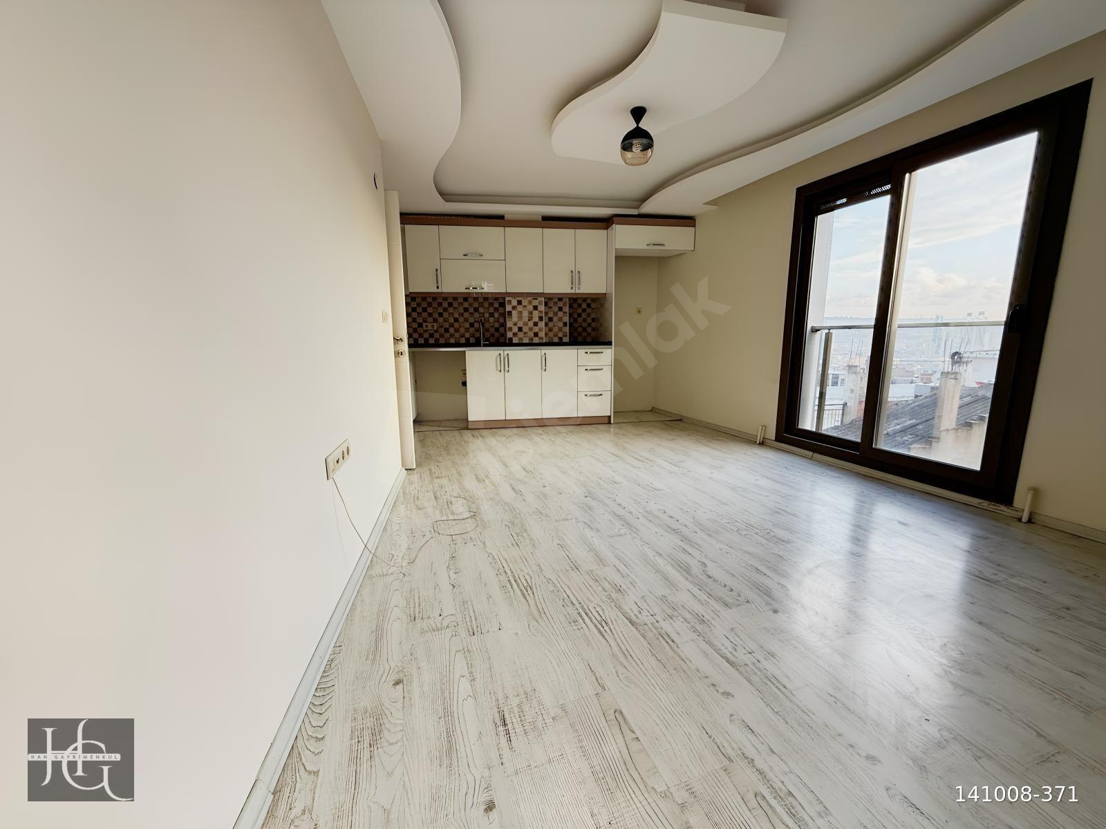 ŞEHİR HASTANESİ YAKINI 2+1 SATILIK YATIRIMLIK DAİRE