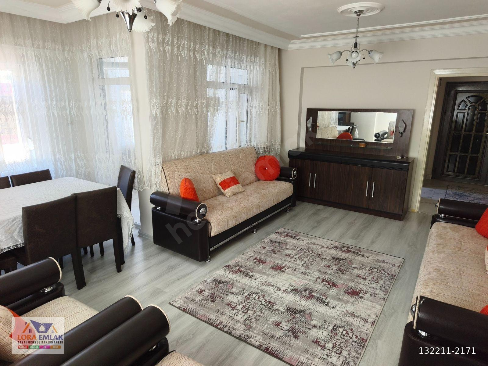 Anayola Yakın Eşyalı Kiralık 3+1 Daire & Emniyet Yakını