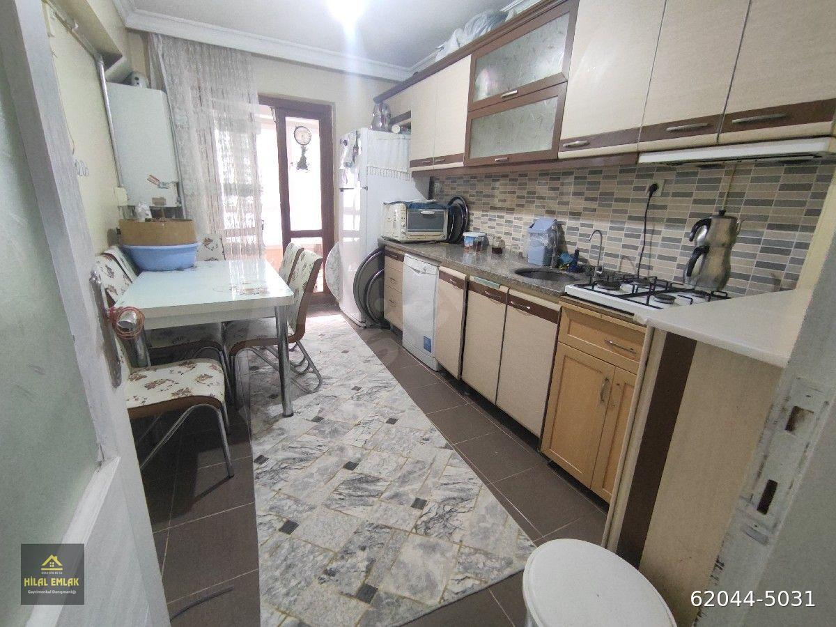HİLAL EMLAK'TAN KARAPÜRÇEKTE SATILIK 3+1 SAĞLIK OCAĞI YAKINI KAT KONUMLU DAİRE