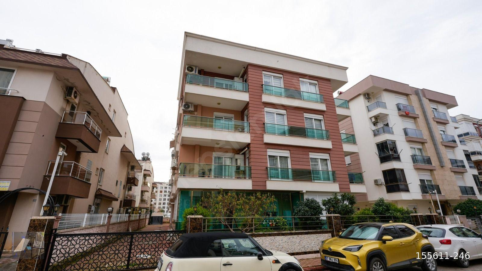 ANTALYA'NIN MERKEZİNDE GENİŞ FERAH SATILIK 2+1