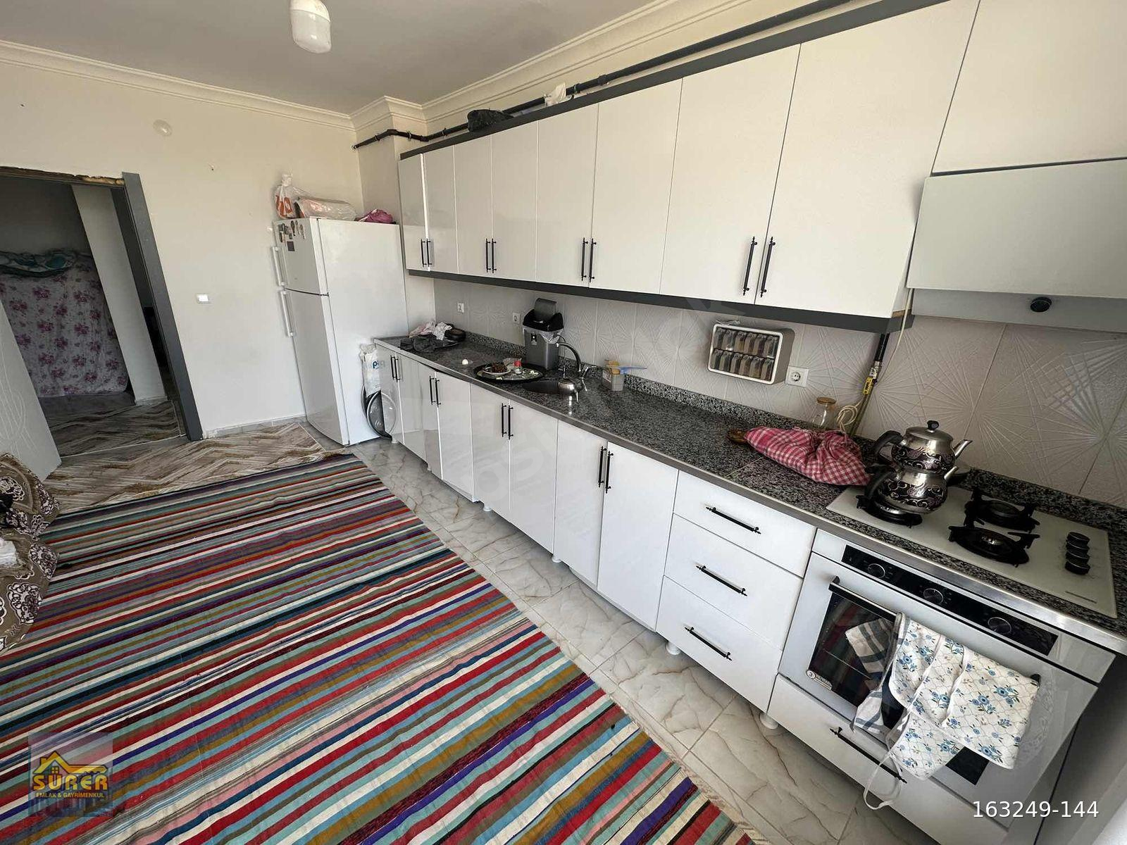 SÜRER EMLAK`TAN SATILIK 3+1 DAİRE`MİZ OTURUMA HAZIR ARA KATTA