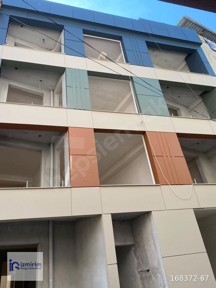 Kemalpaşa M.A.E. mahallesin'de Satılık 2+1 Lüks Proje Daire