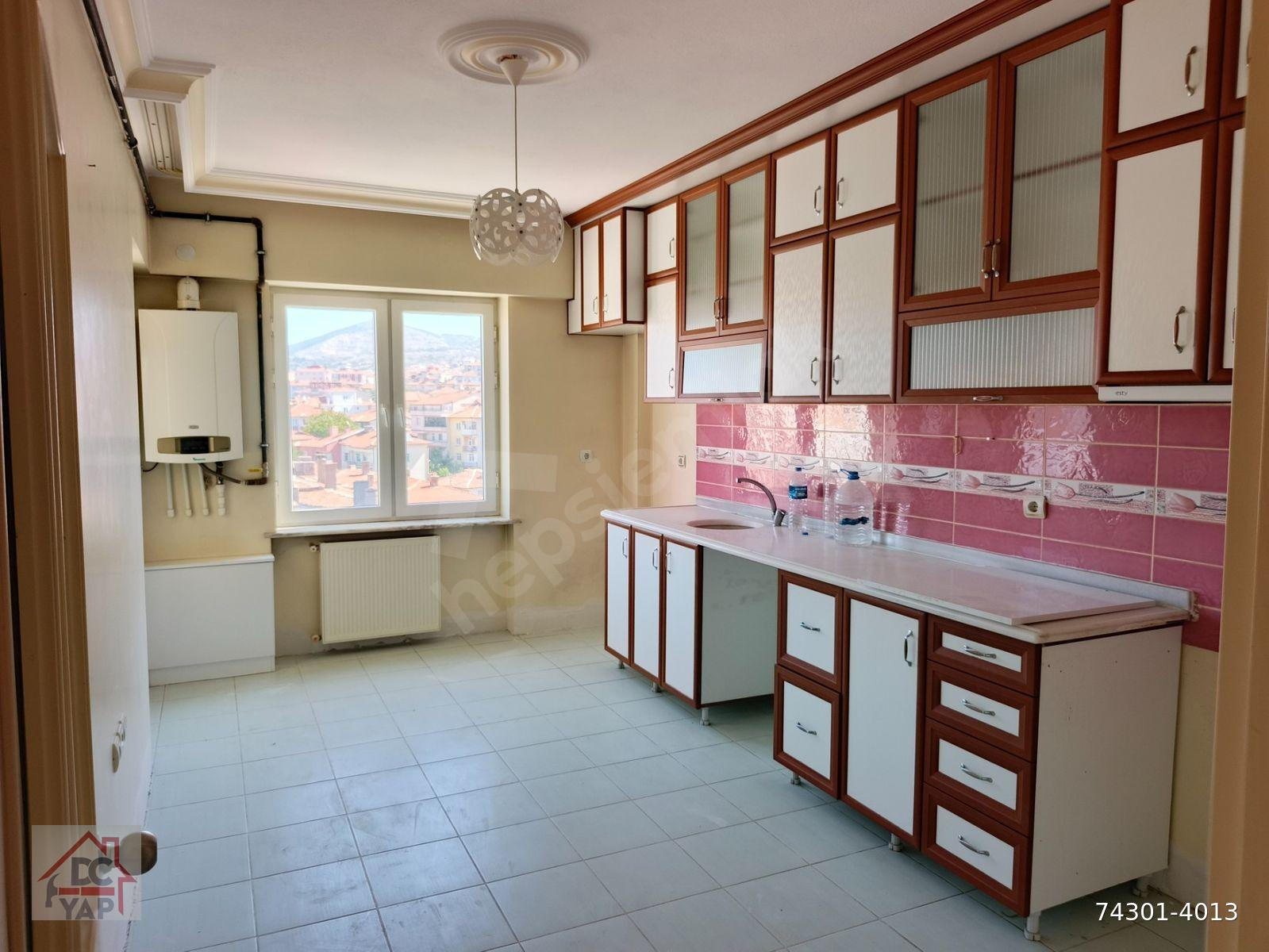 ÇORUM YAVRUTURNA MAH. BAHABEY CADDESİNDE KİRALIK 3+1 DAİRE