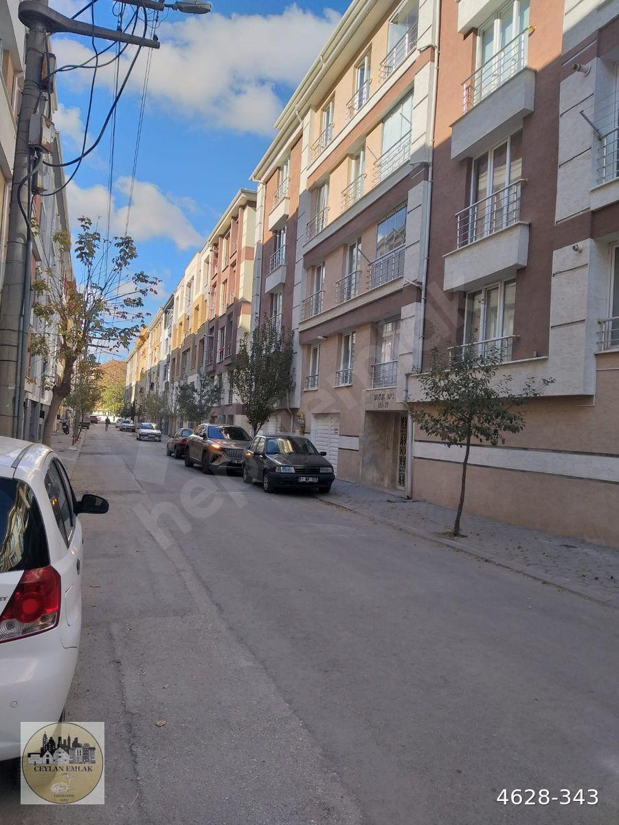 ŞARHÖYÜK MH ŞEKER SK BÜYÜK PARK YANI 1+1SATILIK DAİRE