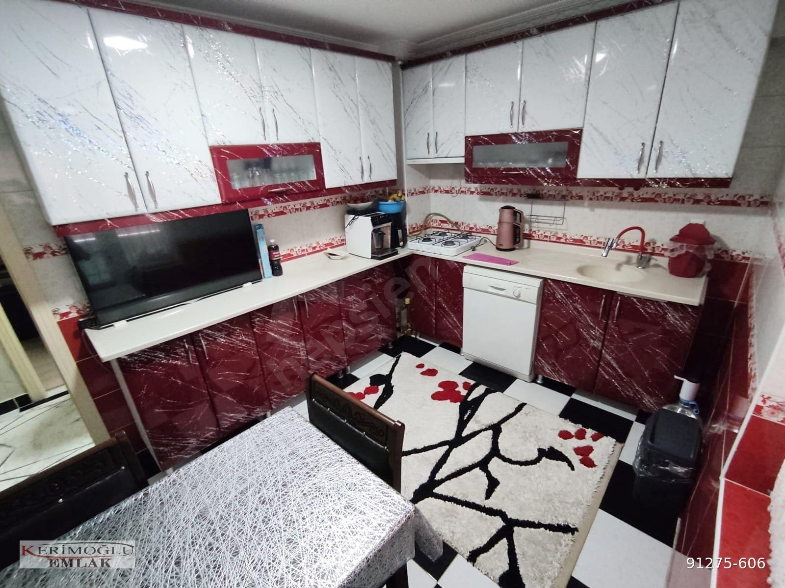 ÇAMBAŞI CADDESİNE PARALEL 4+1 YAPILI GENİŞ M2 SATILIK DAİRE