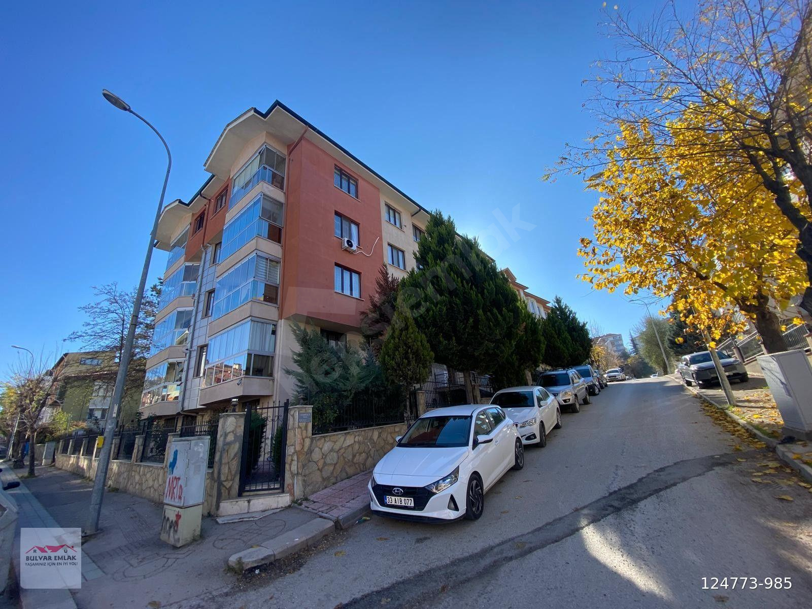 GÖZTEPE MH. DUMLUPINAR CD. ÜZERİNDE 2+0 KİRALIK DAİRE.