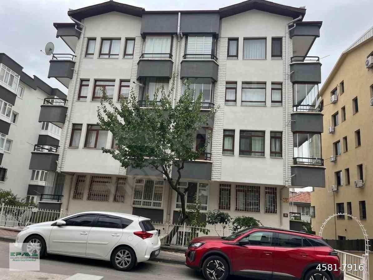 Balgatın Nezih Bölgesi, Kamu Kurumları Yakını,Temiz Bakımlı 3+1
