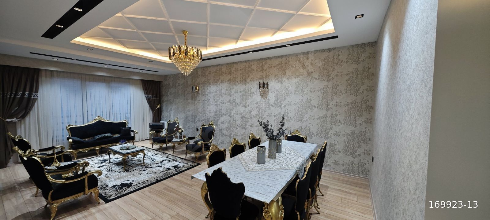 ÇEVİKKUVVET AŞAĞISINDA 5 ODALI LÜKS DAİRE SATILIK