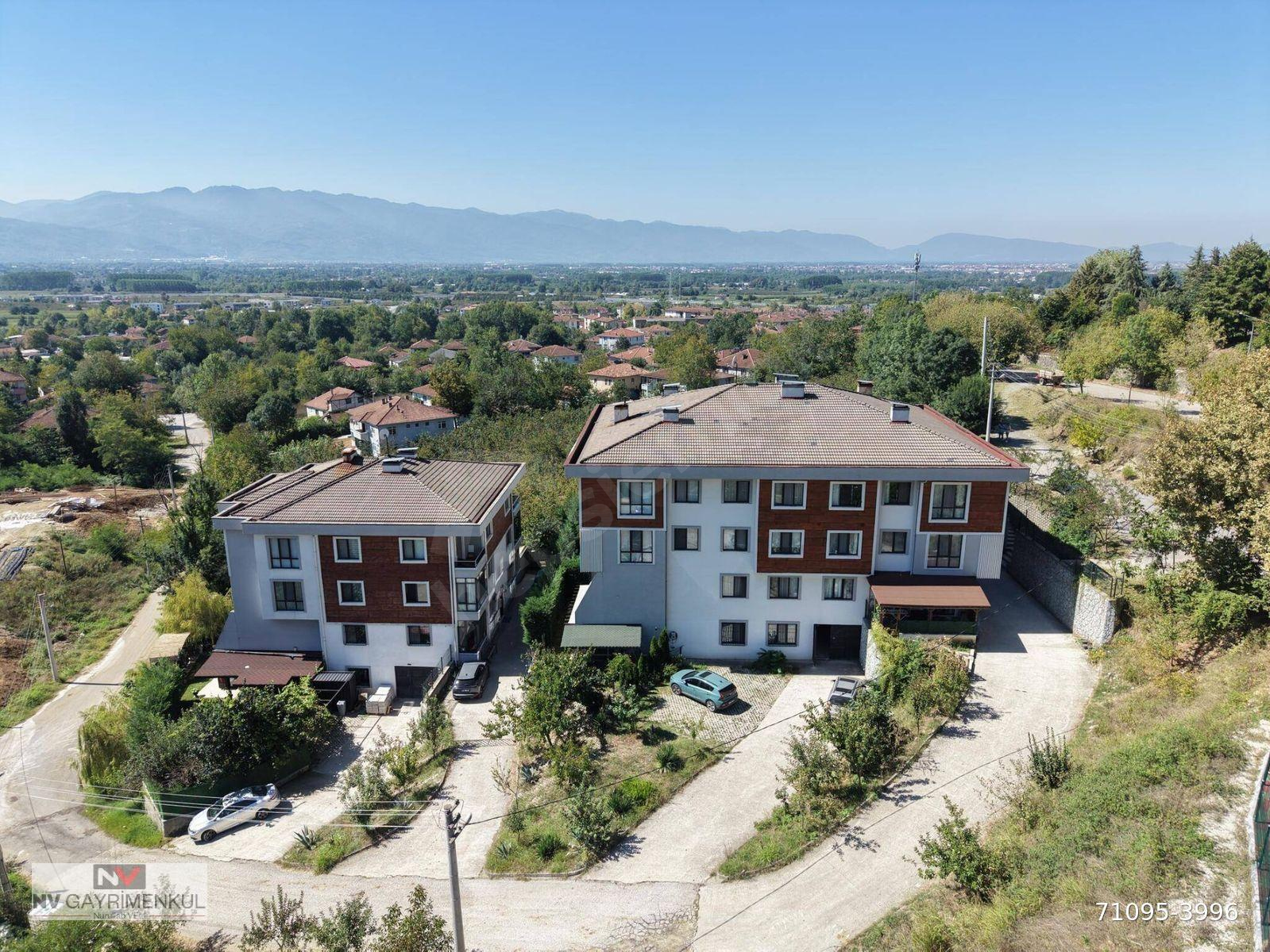 BAHÇEŞEHİR'DE DOĞA İÇERİSİNDE 2+1 94 M2 SATILIK DAİRE