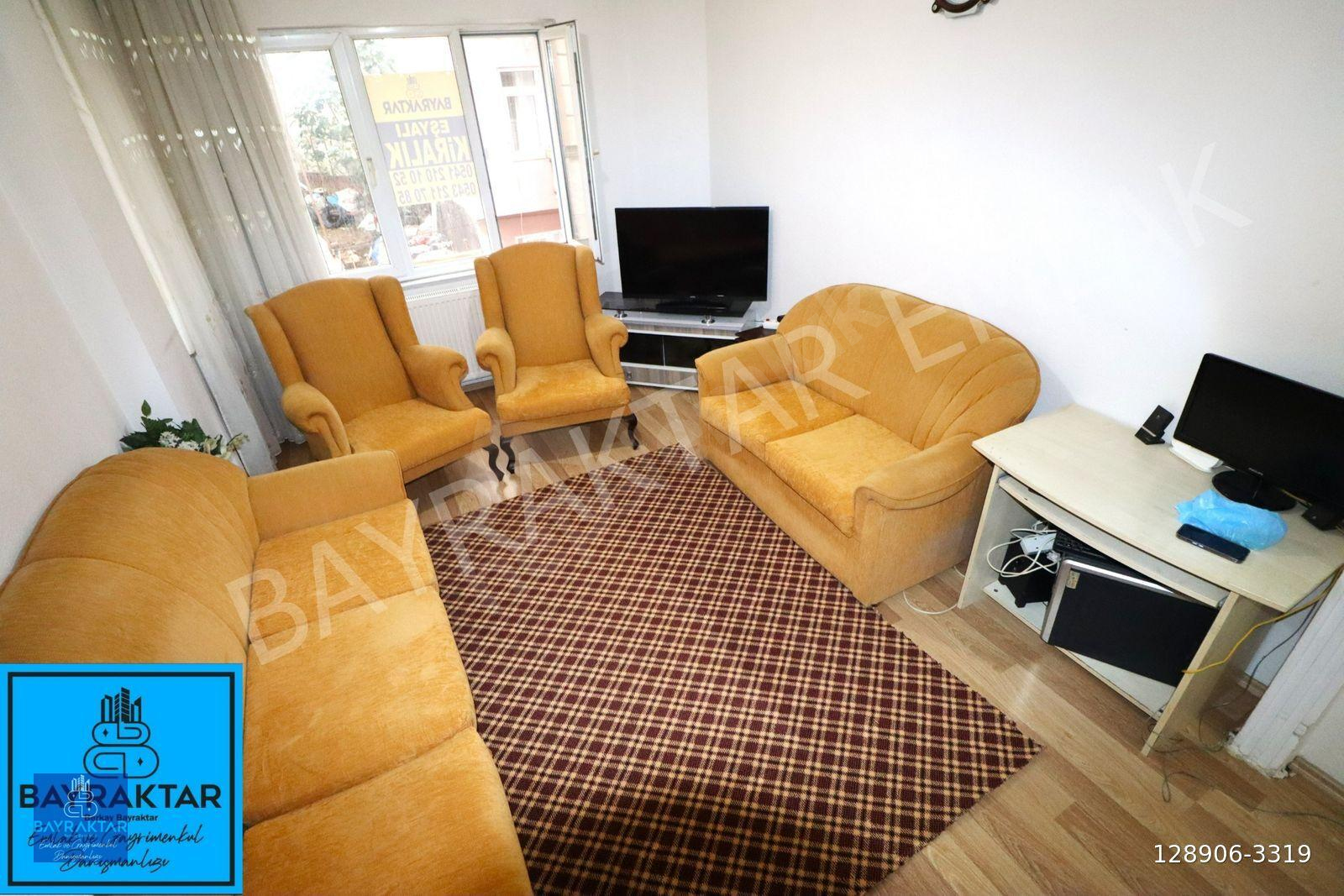 Bandırma Çarşı Merkez'de Eşyalı !!!! DEPOZİTOSUZ !!!!! Kiralık 2+1 Ara Kat Daire Bayraktar Emlak'tan