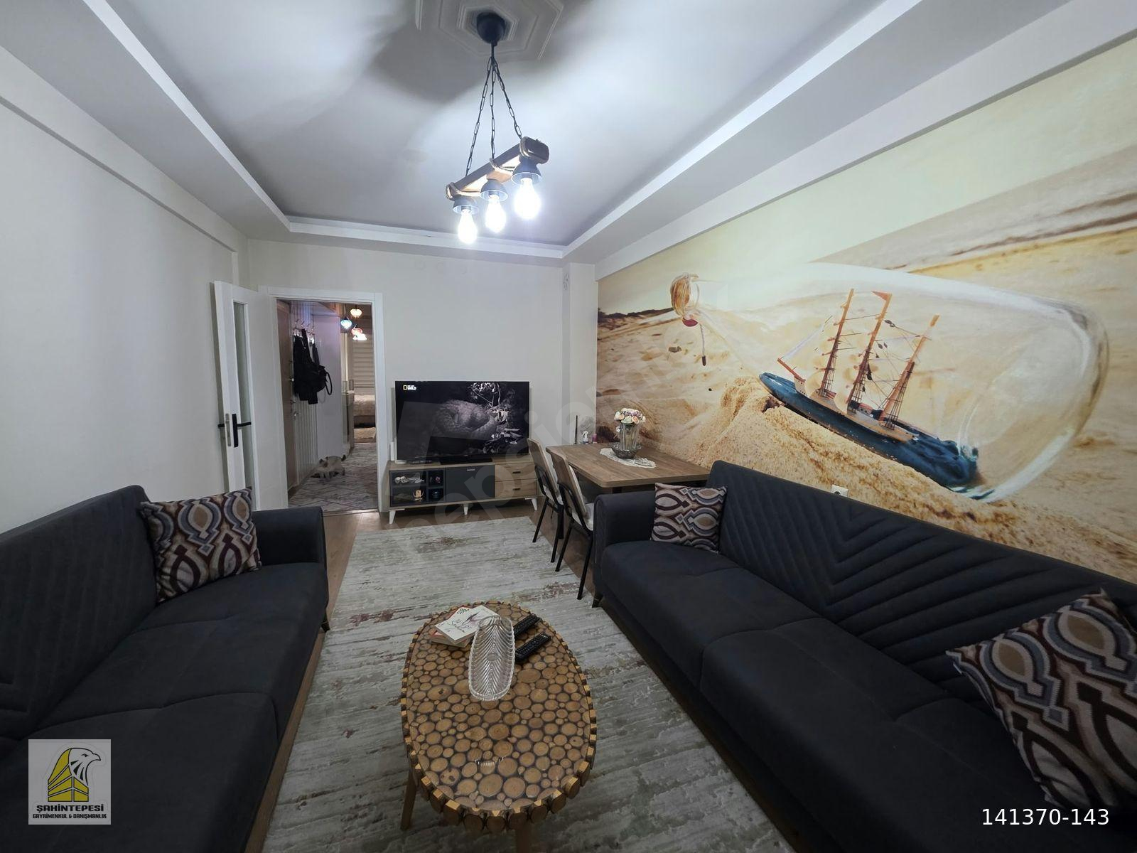 ERTUĞRULGAZİ'DE BAKIMLI MASRAFSIZ 2+0 SATILIK DAİRE