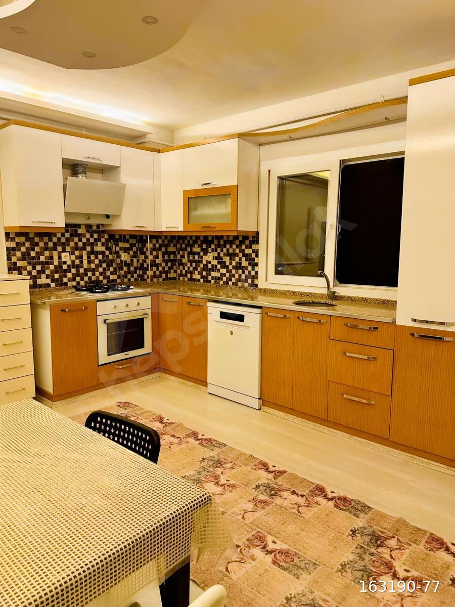 SELVİTEPE DE EŞYALI KİRALIK 2+1 DAİRE