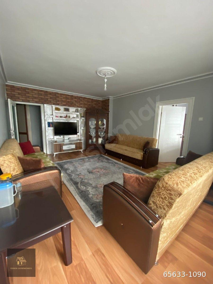 ÖZBEK GAYRİMENKULDEN HASTANE METROSUNA YAKIN YAPILI SATILIK DAİRE.