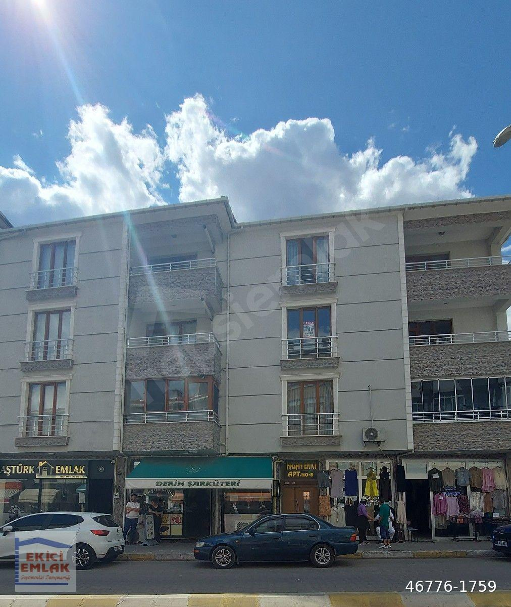 EKİCİ EMLAKTAN DİNDOĞRU MAHALLESİ HÜKÜMET KONAĞI ARKASINDA KİRALIK ARAKAT DAİRE KOMBİLİ 2+1