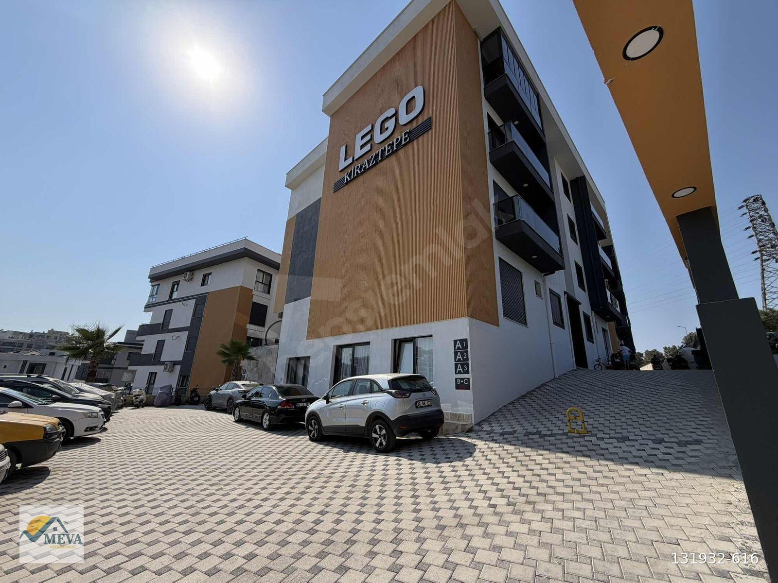 Kuşadası'nda 2 + 1 eşyalı kiralık daire