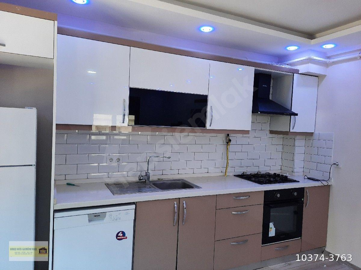 KOLEJ OFİS GAY.FULL EŞYALI DOĞALGAZLI ASANSÖRLÜ KİRALIK 6 YAŞINDA ARA KAT DAİRE