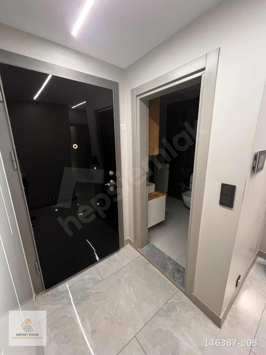 AİRPORT EMLAKTAN EGE MAHALLESİNDE LÜKS ASANSÖRLÜ ÇİFT BANYO 2+1