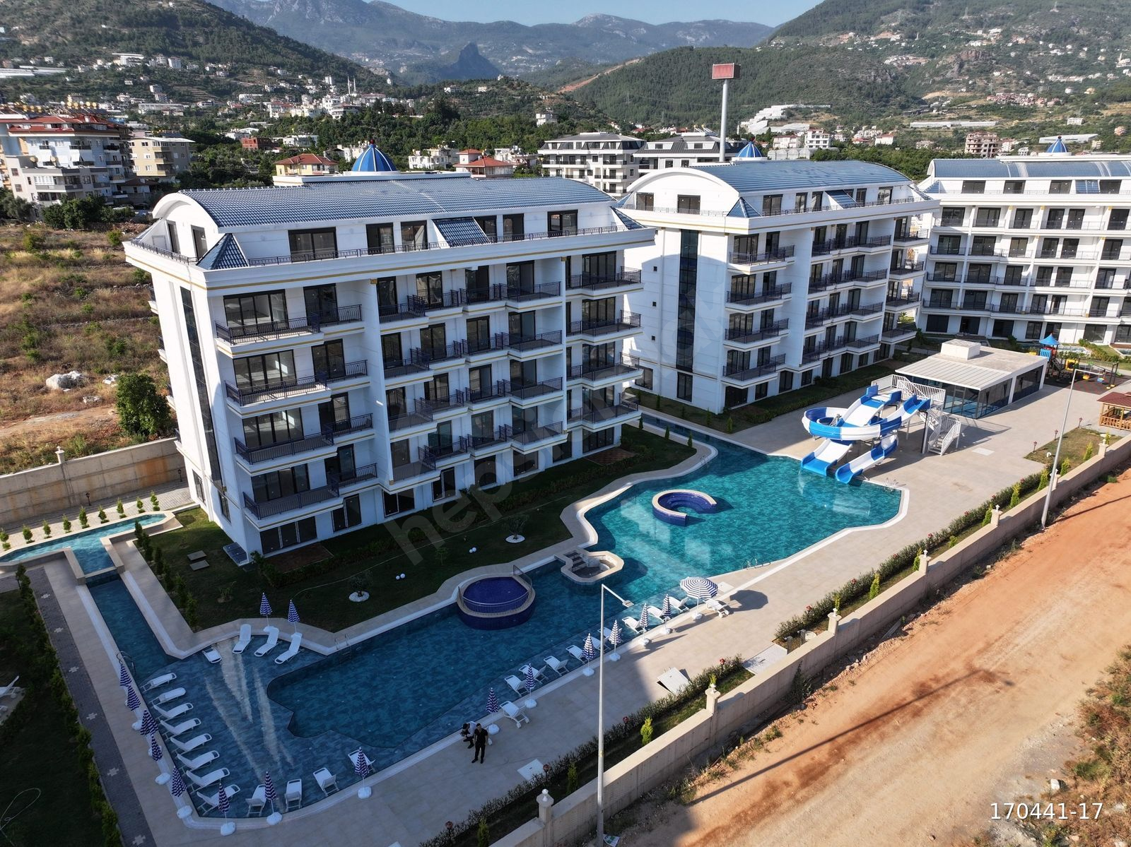 Takasa açık! Volantis Garden'da Satılık 1+1