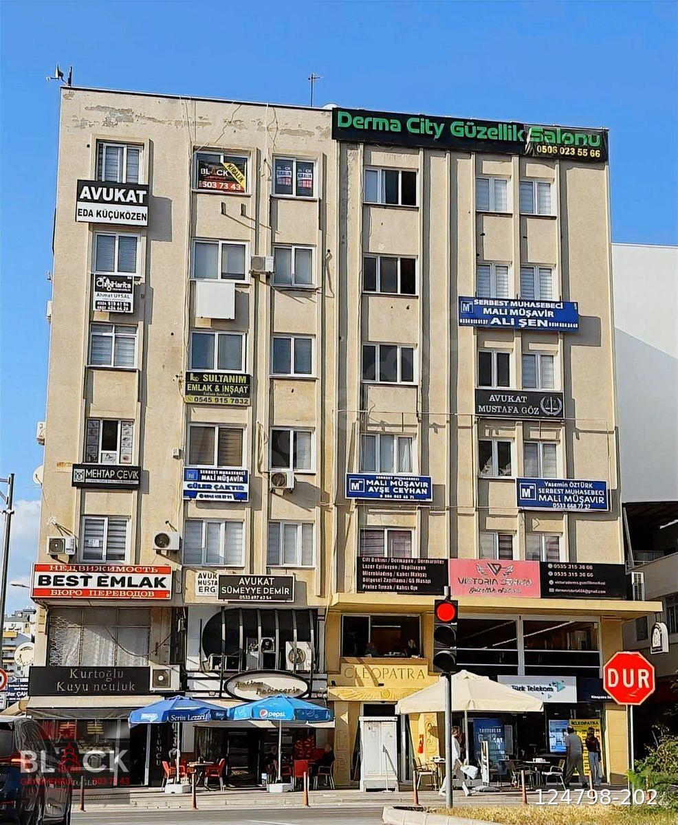 BLACKTEN MÜKEMMEL KONUMDA OFİS