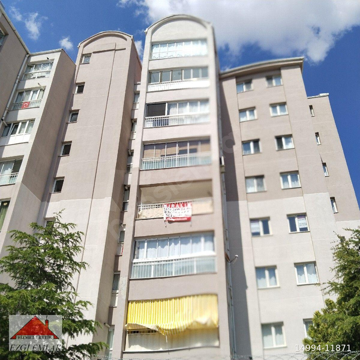 EZGİ EMLAKDAN GİMSA YANI MERKEZDE ASANSÖRLÜ SİTEDE 3+1 KOMBİLİ ORTAKAT GÜNEYBATI YAPILI DAİRE