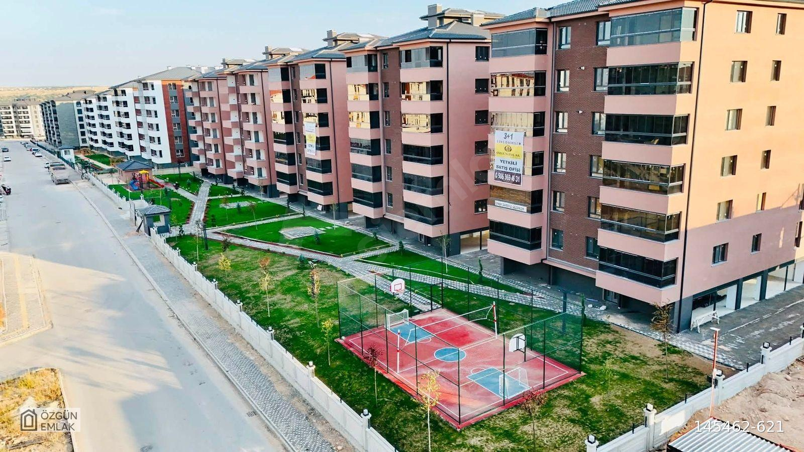 ÖZGÜN'DEN SİTE İÇİ ULTRA LÜKS MÜKEMMEL KONUM 3+1 DAİRELER