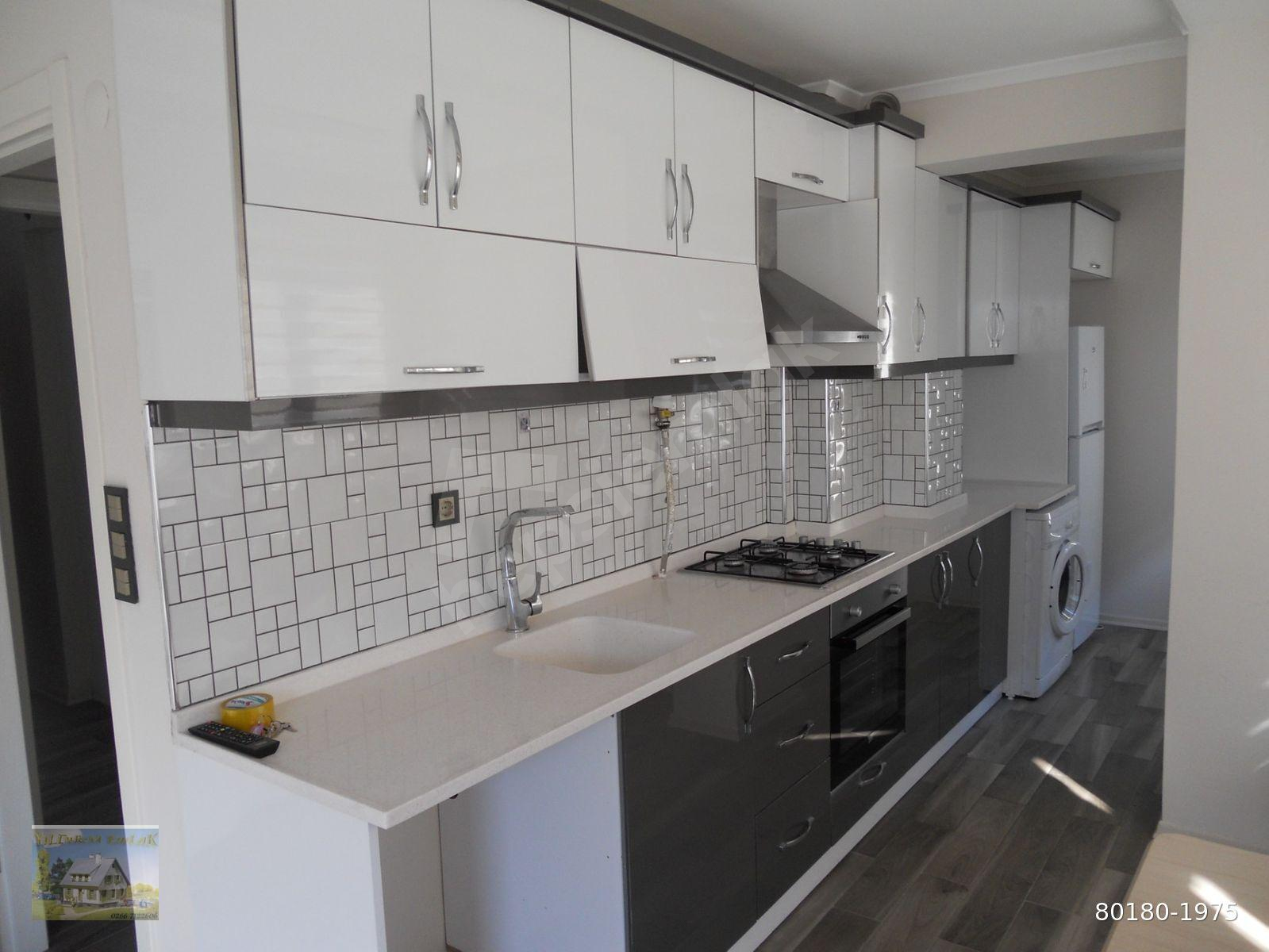 KİRALIK EŞYALI 1+1 ARA KAT ASANSÖRLÜ PAŞABAYIR MAHALLESİNDE