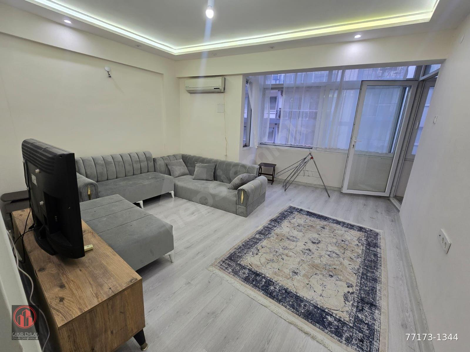 BALÇOVA ATA.CADDESİNDE BELEDİYE YAKINI EŞYALI KİRALIK 2+1 DAİRE