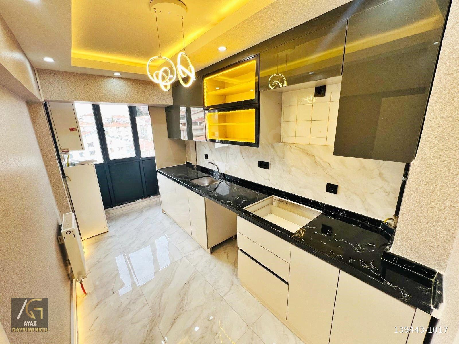 KEÇİÖREN 19 MAYIS MAHALLESİ'NDE CADDE ÜZERİ FULL YAPILI YÜKSEK KREDİ İMKANLI MANZARALI DAİRE
