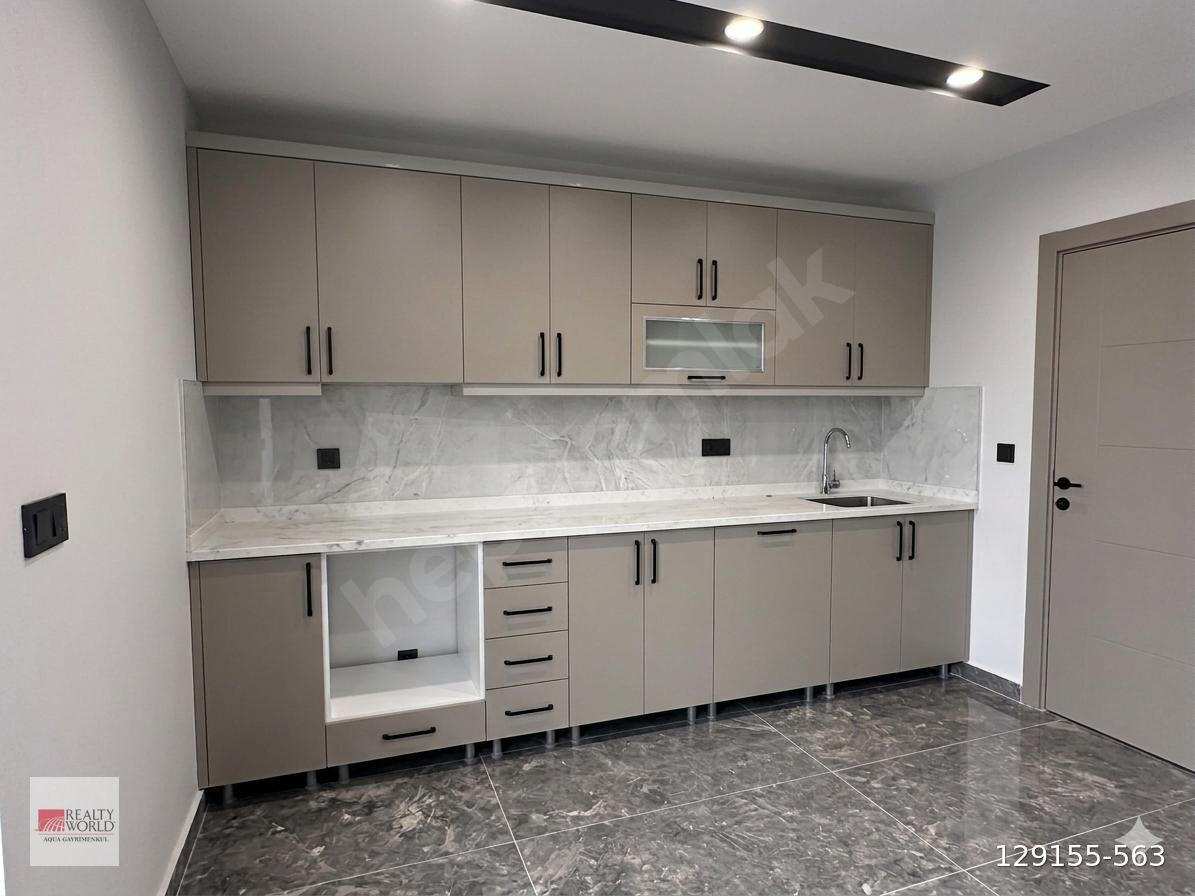 ANTALYA KEPEZ'DE SATILIK 2+1 ASANSÖRLÜ AYRI MUTFAKLI DAİRE