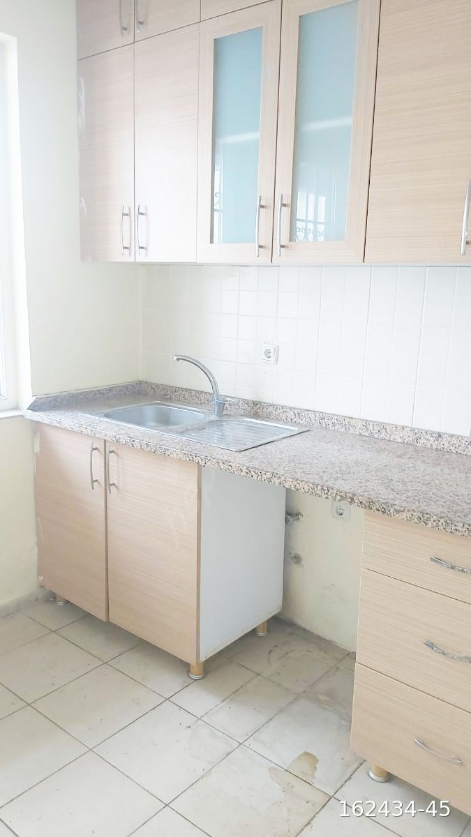 KIZILARIKTA SATILIK 2+1 YÜKSEK GİRİŞ