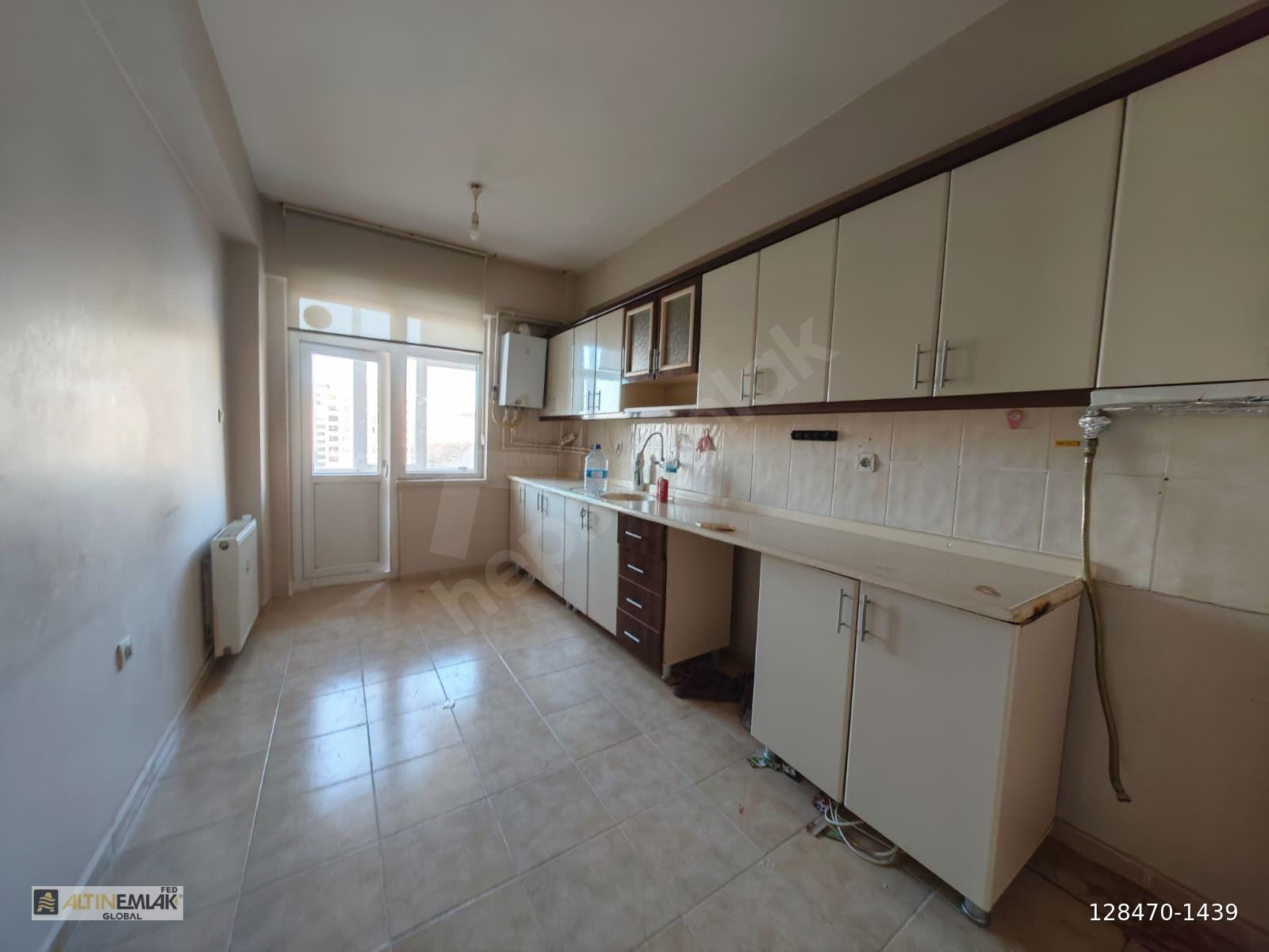talas papatya caddesinde temiz geniş 3+1 kiralık daire