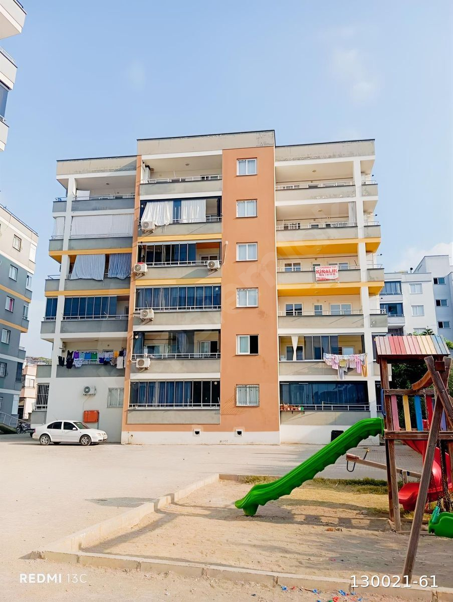Altıparmak,tan Yusuf Kurtgöz Sitesinde Kiralık 2+1 Daire