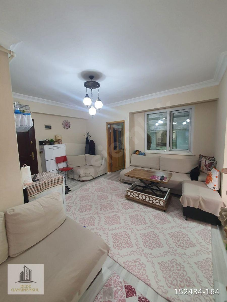 BARUTHANE'DE CADDEYE ÇOK YAKIN 1+1 MASRAFSIZ DAİRE