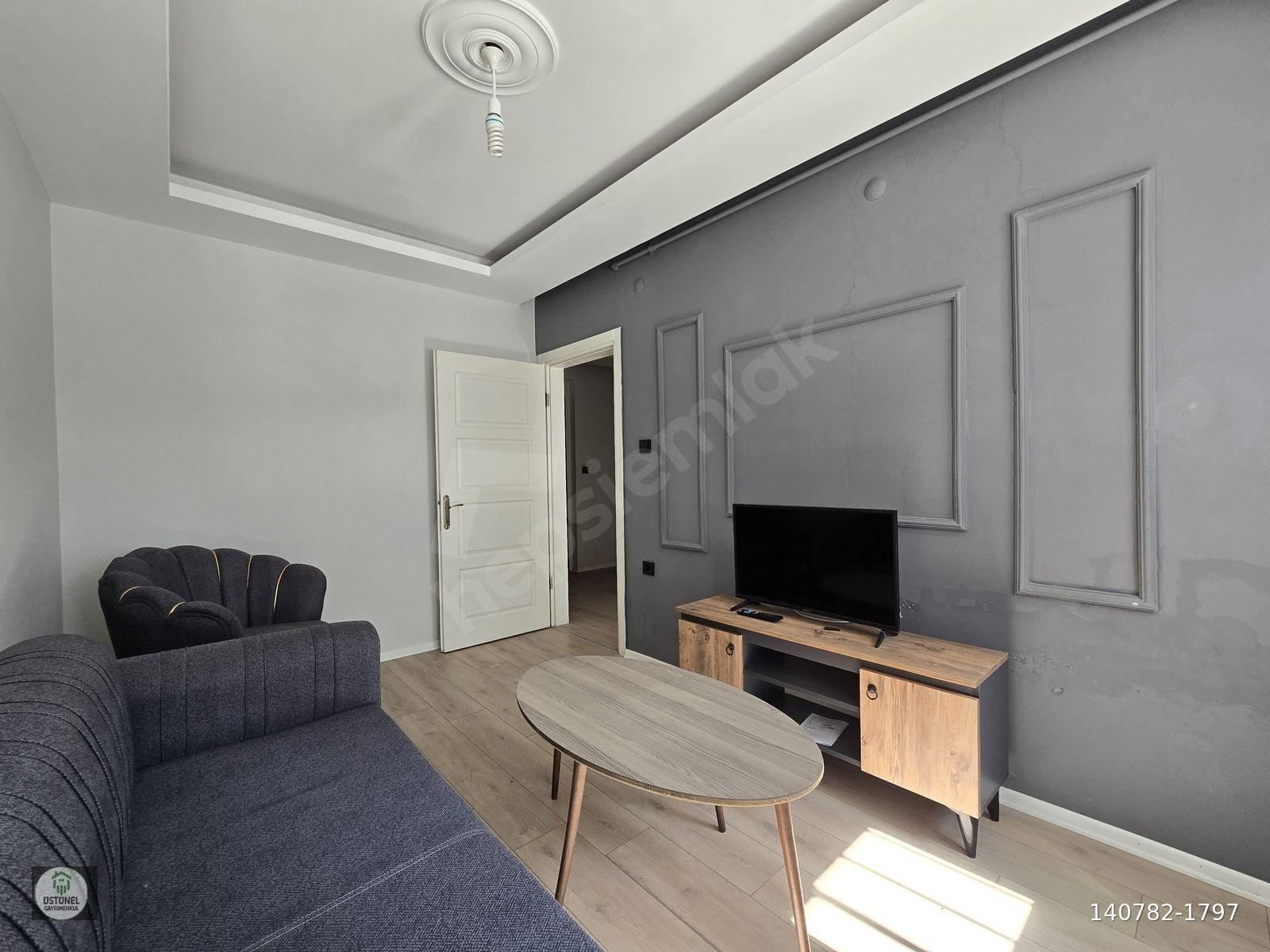 ÜSTÜNEL'DEN GÖRÜKLE'DE SİTE İÇİNDE FULL EŞYALI 1+1 SATILIK DAİRE
