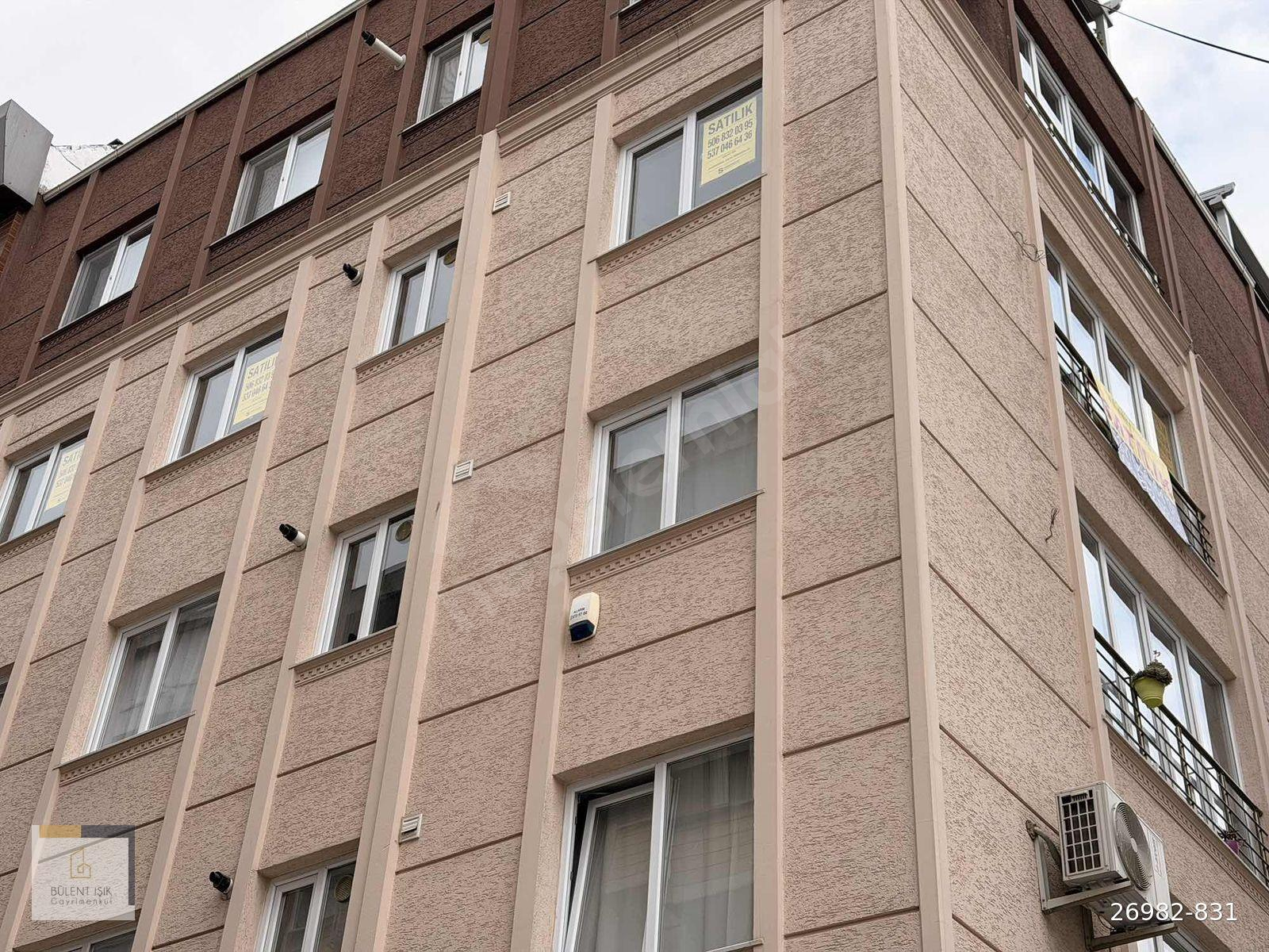 BAKIRKÖY SAHİLDE YENİ BİNA ASANSÖRLÜ 2+1 KİRALIK DAİRE